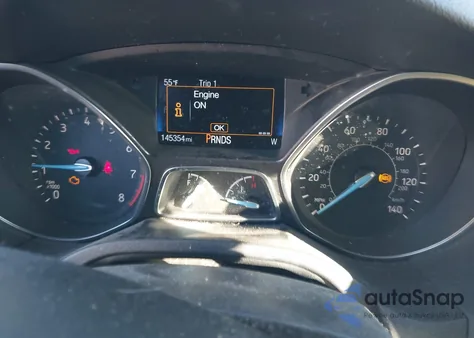 2015 Ford Focus Se из США, поврежденный, VIN 1FADP3F27FL210082